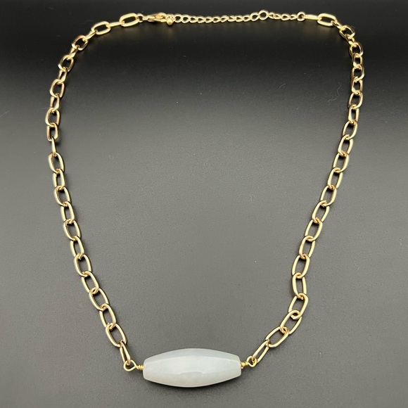 Gold Tone and Light Jade Style Stone Necklace - Picture 1 of 3